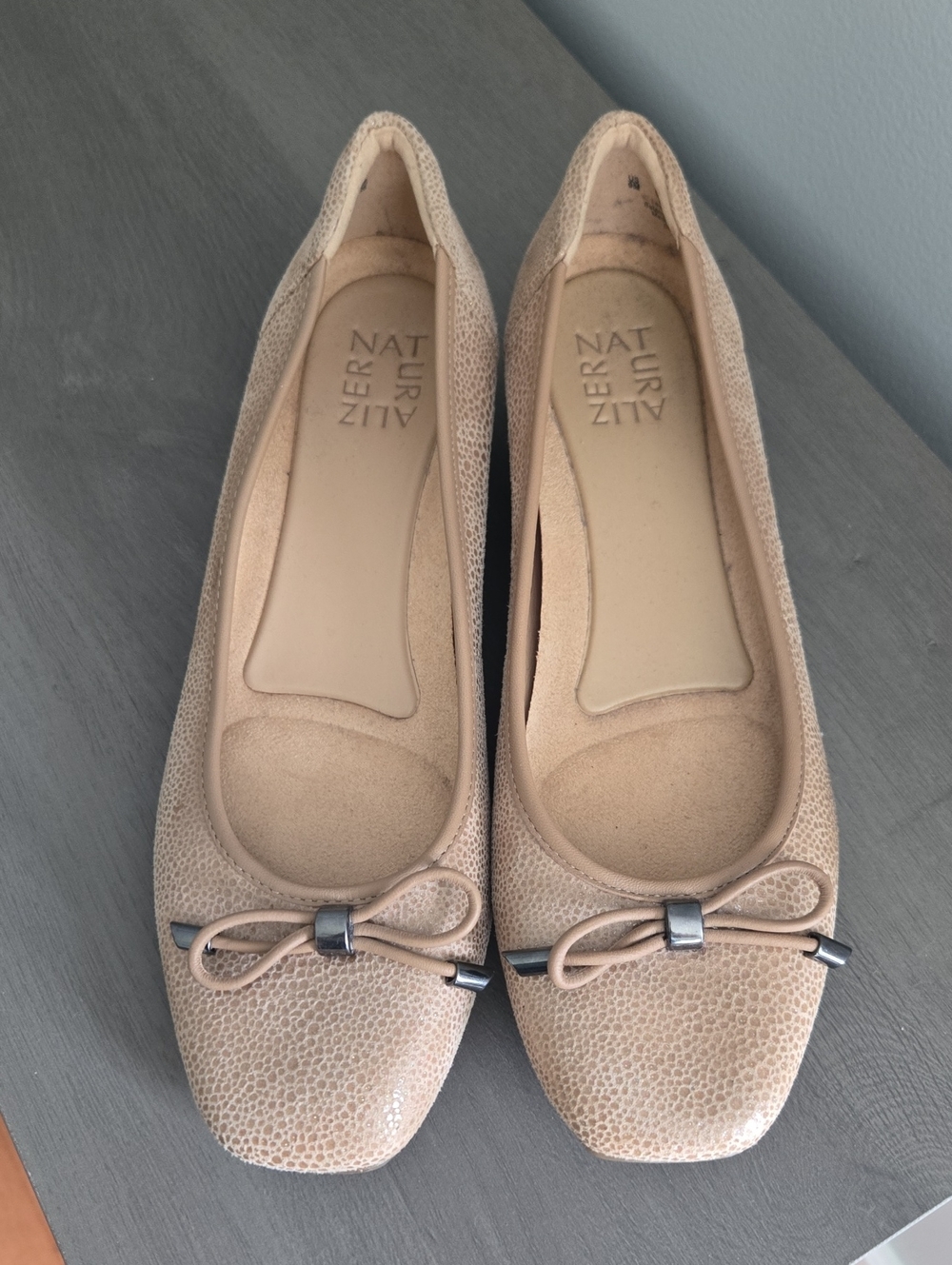 Naturalizer Nude Textured Ballet Flats with Bow Accent